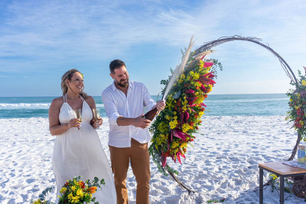 Casamento a Dois na Praia - Elopement Wedding