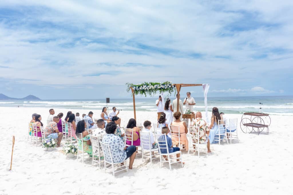 Casamento rústico na praia